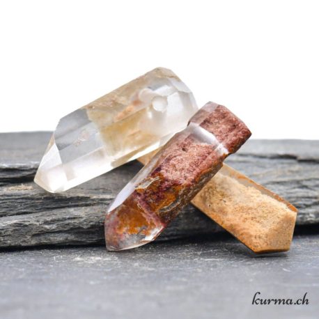 Pendentif Quartz Fantôme (d) - N°13706-1 disponible dans la boutique en ligne Kûrma. Votre magasin de pierre et minéraux en suisse