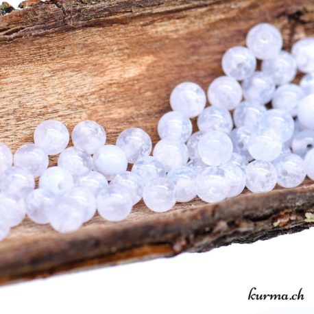 Perle Calcédoine Bleu 4-4.5mm - Nº9556-3 disponible dans la boutique en ligne. Kûrma ta boutique Suisse de bijoux en perles et de création