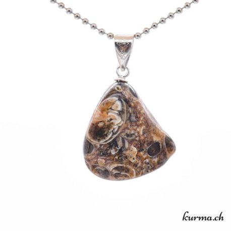 Pendentif Agate Turitelle avec boucle en argent - N°11607.1-3 disponible dans la boutique en ligne. Kûrma ton magasin de pierres semi-précieuses en Suisse