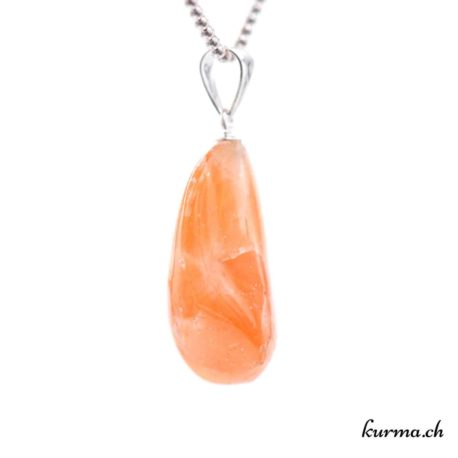 Pendentif Calcite Orange Foncée avec boucle en argent - N°11637.3-2 disponible dans la boutique en ligne. Kûrma ton magasin de pierres semi-précieuses en Suisse