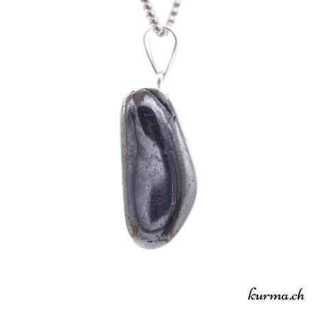 Pendentif Magnétite avec boucle en argent - N°11687.2-2 disponible dans la boutique en ligne. Kûrma ton magasin de pierres semi-précieuses en Suisse
