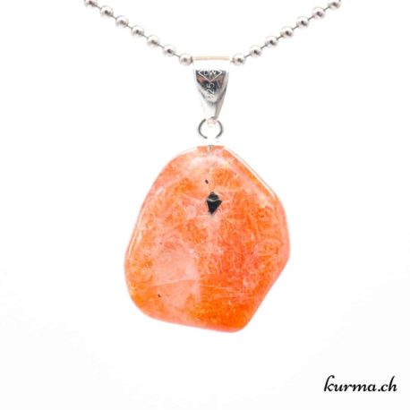 Pendentif Pierre du Soleil avec boucle en argent - N°11714.3-1 disponible dans la boutique en ligne. Kûrma ton magasin de pierres semi-précieuses en Suisse