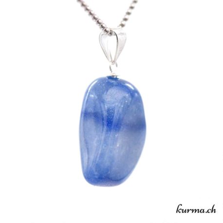 Pendentif Quartz Bleu avec boucle en argent - N°11722.3-2 disponible dans la boutique en ligne. Kûrma ton magasin de pierres semi-précieuses en Suisse