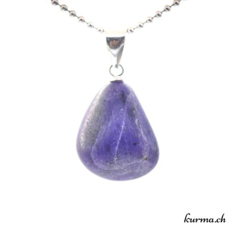 Pendentif Lépidolite Bleue-violette avec boucle en argent - N°11683.3-1 disponible dans la boutique en ligne. Kûrma ton magasin de pierres semi-précieuses en Suisse