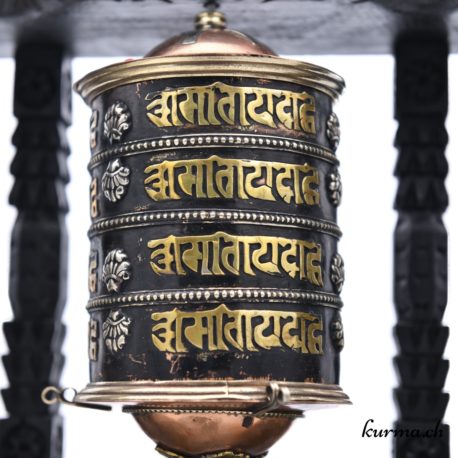 Moulin à prières - N°4770-3 disponible dans la boutique en ligne Kûrma. Votre boutique d'artisan Népalais en Suisse