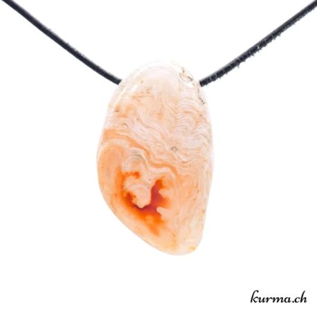 Pendentif Agate Géode - N°11776.3-3 disponible dans la boutique en ligne Kûrma. Votre magasin de pendentif en pierre naturels suisse