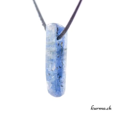 Pendentif Cyanite - Disthène - N°5836.5-2 disponible dans la boutique en ligne Kûrma. Votre magasin de pendentif en pierre naturels suisse