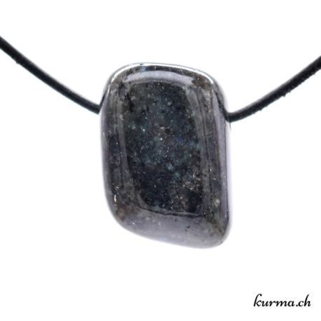 Pendentif Galaxyite - N°7936.7-3 disponible dans la boutique en ligne Kûrma. Votre boutique de pierre semi-précieuse en suisse