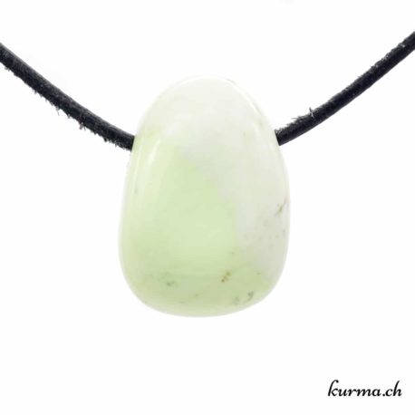 Pendentif Magnésite Citron - N°10559.4-1 disponible dans la boutique en ligne Kûrma. Votre magasin de pendentif en pierre naturels suisse