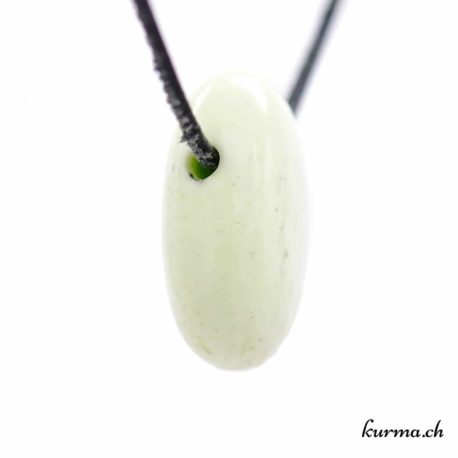 Pendentif Magnésite Citron - N°10559.5-2 disponible dans la boutique en ligne Kûrma. Votre magasin de pendentif en pierre naturels suisse