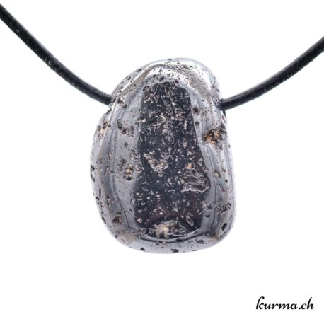 Pendentif Magnétite - N°8724.5-3 disponible dans la boutique en ligne Kûrma. Votre boutique de pierre semi-précieuse en suisse
