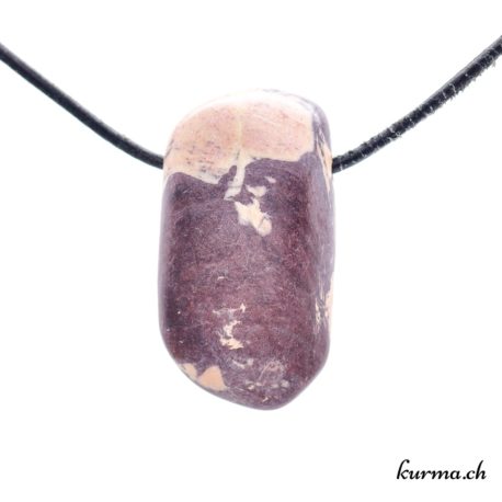 Pendentif Pyrophyllite - N°11789.2-3 disponible dans la boutique en ligne Kûrma. Votre magasin de pendentif en pierre naturels suisse