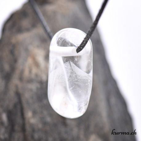 Pendentif Quartz Fantôme - N°10260.2-2 disponible dans la boutique en ligne Kûrma. Votre boutique de pierre semi-précieuse en suisse