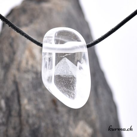 Pendentif Quartz Fantôme - N°10260.2-3 disponible dans la boutique en ligne Kûrma. Votre boutique de pierre semi-précieuse en suisse