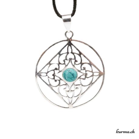 Achetez ce pendentif en laiton directement dans la boutique en ligne Kûrma. Chaque pièce est sélectionnée avec la plus grande minutie. Kûrma est une boutique spécialisée dans des pierres de qualité directement importer depuis les artisans lapidaires.