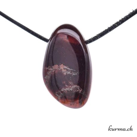 Oeil-de-boeuf collier en pierre percée