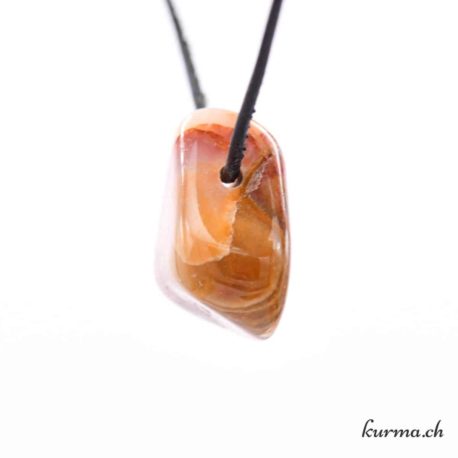 Pendentif Onyx Marbrée - Nº8476.7-2 disponible dans la boutique en ligne Kûrma. Votre magasin de pierre et minéraux en suisse
