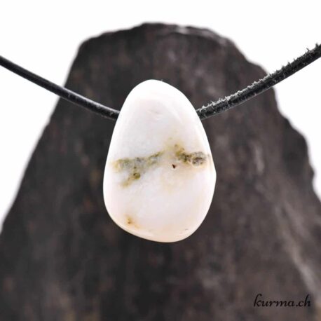 Opale blanche 'Milk Opale' - Pendentif en pierre percée