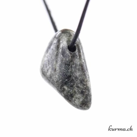 Pendentif Pierre Bleue de Stonehenge - Nº10511.9-2 disponible dans la boutique en ligne Kûrma. Votre magasin de pierre et minéraux en suisse