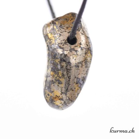 Pendentif Pyrite sur Quartz - Nº10544.6-2 disponible dans la boutique en ligne Kûrma. Votre magasin de pierre et minéraux en suisse