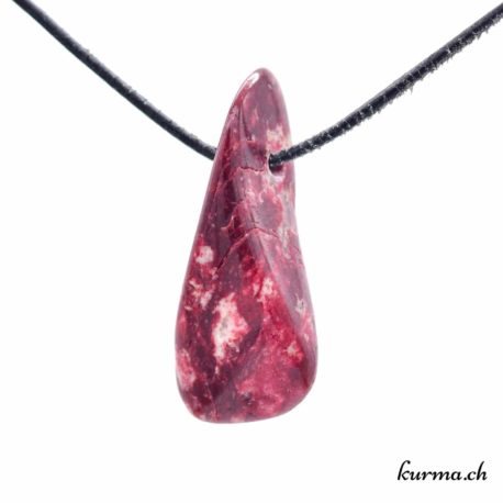 Pendentif Thulite - Piémontite - N°11793.1-3 disponible dans la boutique en ligne Kûrma. Votre magasin de pendentif en pierre naturels suisse