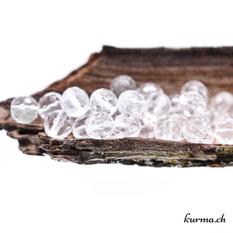 Perle Cristal de Roche 8mm Facette - Nº12023-2 disponible dans la boutique en ligne Kûrma. Votre bijouterie Suisse en ligne.