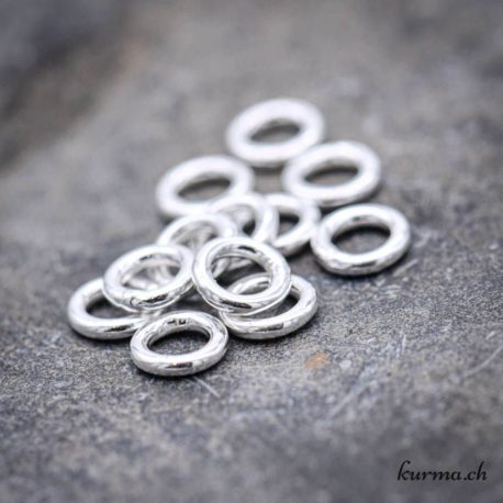 Anneau Fermé 5x1mm Argent 925 (1pcs) - N°13050-2 disponible dans la boutique en ligne Kûrma. Votre magasin de matériel pour la bijouterie