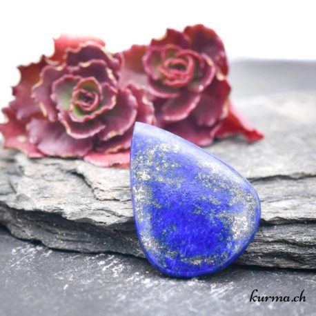 Cabochon Lapis Lazuli (b) - N°6575.2 disponible dans la boutique en ligne Kûrma. Votre magasin de pierre semi-présieuse pour la bijouterie