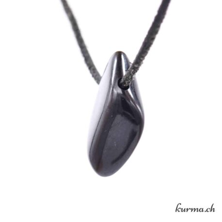 Jade noir- Pendentif pierre percée