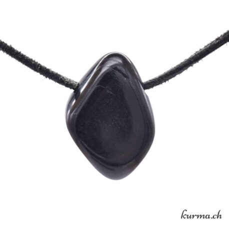 Jade noir- Pendentif pierre percée