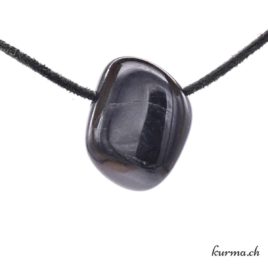 Jade noir – Collier en pierre percée – N°8610.5