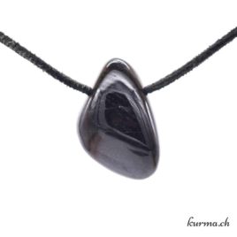 Jade noir – Pendentif pierre percée – N°8610.6