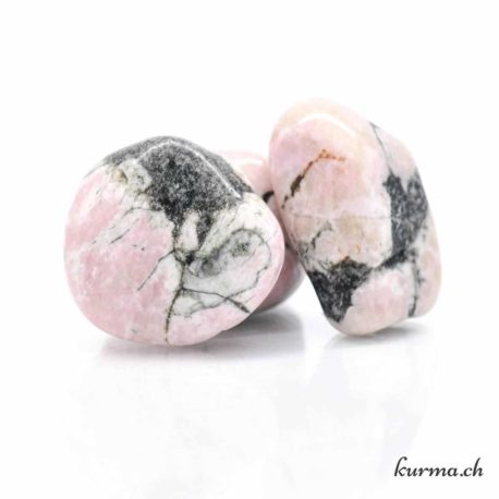 Pierre Roulée Porphyre Rose S - N°12999.4-1 disponible dans la boutique en ligne Kûrma. Votre magasin de pierre et minéraux en suisse