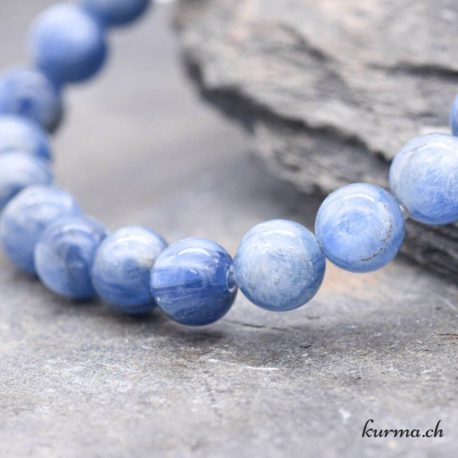 Bracelet Cyanite 8mm - Nº9768-3 disponible dans la boutique en ligne Kûrma. Votre magasin de pierre et minéraux en suisse