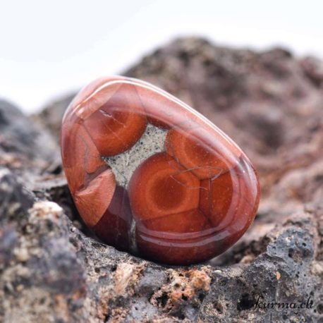 Pendentif Obsidienne Cacahuète (d) - N°13937-3 disponible dans la boutique en ligne Kûrma. Votre magasin de pierre et minéraux en suisse