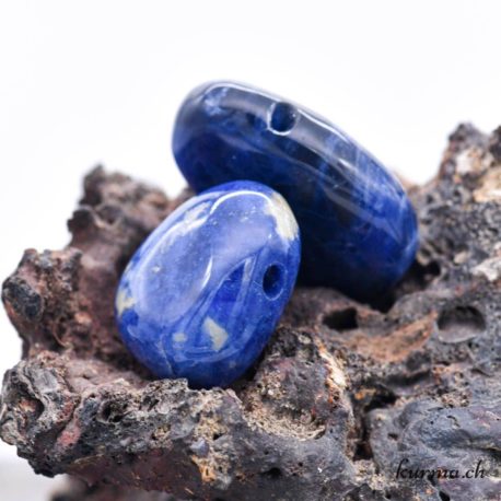 Pendentif Sodalite (c) - N°7147-2 disponible dans la boutique en ligne Kûrma. Votre magasin de pierre et minéraux en suisse