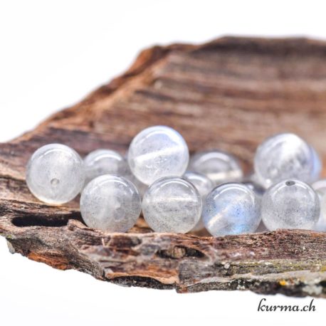 Perle Labradorite Lazuli 7mm Facette - N°13652-2 disponible dans la boutique en ligne Kûrma. Votre magasin de pierre et minéraux en suisse