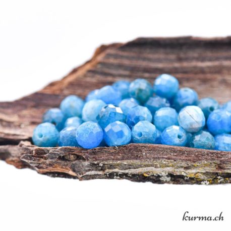 Perle Apatite Bleue Facette 5.5-6mm - N°13637-1 disponible dans la boutique en ligne Kûrma. Votre magasin de pierre et minéraux en suisse