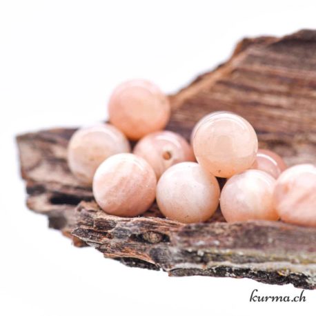 Perle Pierre de Lune Crème Saumon (ppsoleil) - N°13674-3 disponible dans la boutique en ligne Kûrma. Votre magasin de pierre et minéraux en suisse