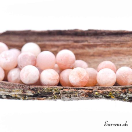 Perle Pierre de Lune Crème Saumon Mate (pp) 8-8.5mm - N°13676-3 disponible dans la boutique en ligne Kûrma. Votre magasin de pierre et minéraux en suisse