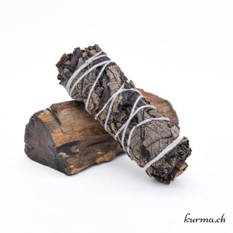 Sauge Noire Armoise Fagot 30gr - Nº14133-1 disponible dans la boutique en ligne Kûrma. Votre magasin de pierre et minéraux en suisse
