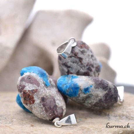 Pendentif Cavensite - N°14295-3 disponible dans la boutique en ligne Kûrma. Votre magasin de pierre et minéraux en suisse