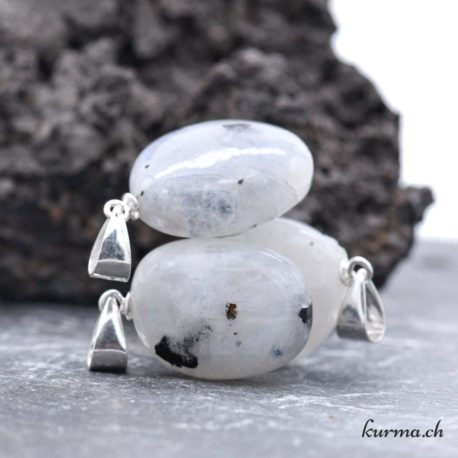 Pendentif Labradorite Blanche (g) - N°14422-3 disponible dans la boutique en ligne Kûrma. Votre magasin de pierre et minéraux en suisse