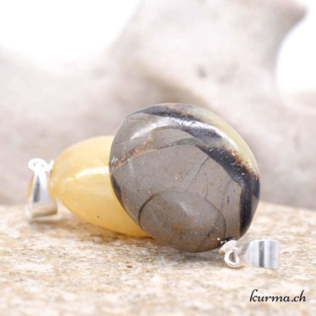 Pendentif Septaria (c) - N°14450-2 disponible dans la boutique en ligne Kûrma. Votre magasin de pierre et minéraux en suisse