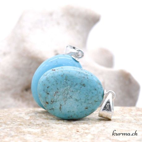 Pendentif Turquoise (stab) (h) - N°14444-1 disponible dans la boutique en ligne Kûrma. Votre magasin de pierre et minéraux en suisse