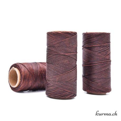 Fil ciré Macramé Brun Acajou-1 disponible dans la boutique en ligne Kûrma. Votre magasin de pierre et minéraux en suisse