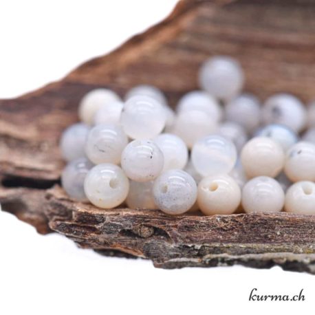 Perle Agate Dentritique Blanche Grise – 5.5-6mm – N°9252-31 disponible dans la boutique en ligne Kûrma. Votre magasin de pierre et minéraux en suisse