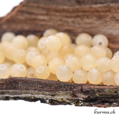 Perle Calcite Jaune 4.5-5mm -3 disponible dans la boutique en ligne Kûrma. Votre magasin de pierre et minéraux en suisse