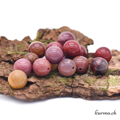 Perle Mookaïte mm 1 disponible dans la boutique en ligne Kûrma. Votre magasin de pierre et minéraux en suisse