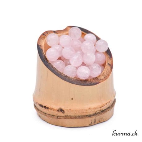 Perle Morganite 7.5mm 4 disponible dans la boutique en ligne Kûrma. Votre magasin de pierre et minéraux en suisse